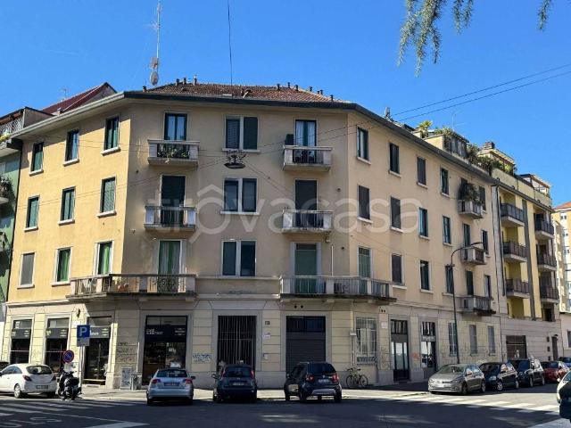 Vendesi bilocale a Milano via Imperia 13, Famagosta
