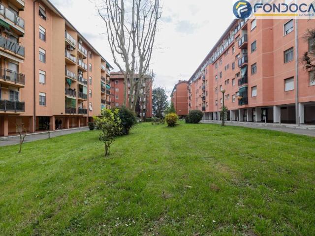 Vendesi bilocale a Milano via Pietro Boifava, 50, Chiesa Rossa