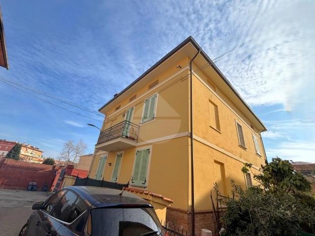 Vendesi bilocale a Perugia via Lucerna