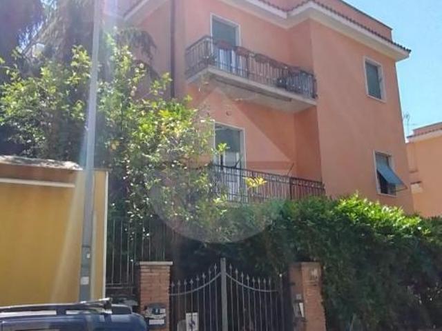 Vendesi bilocale a Roma via del forte boccea