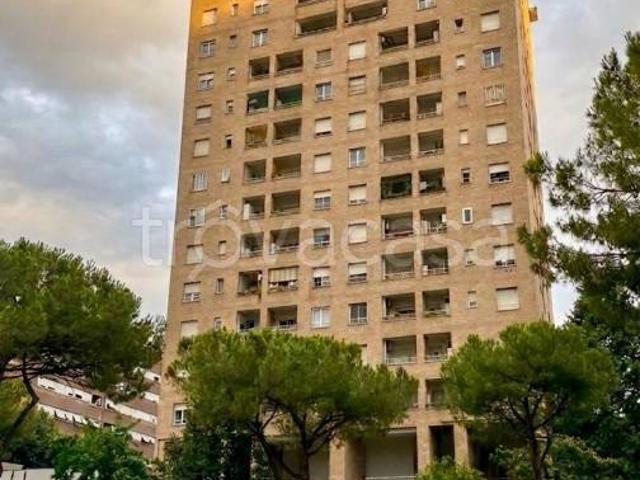 Vendesi bilocale a Roma viale Ignazio Silone, Fonte Ostiense