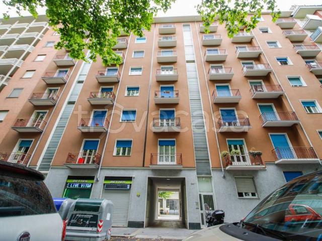 Vendesi bilocale a Torino largo Sempione, 180 bis, Barriera di Milano