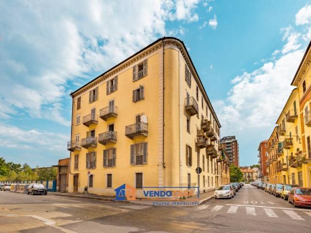 Vendesi bilocale a Torino via Ceva, 13, Parco Dora