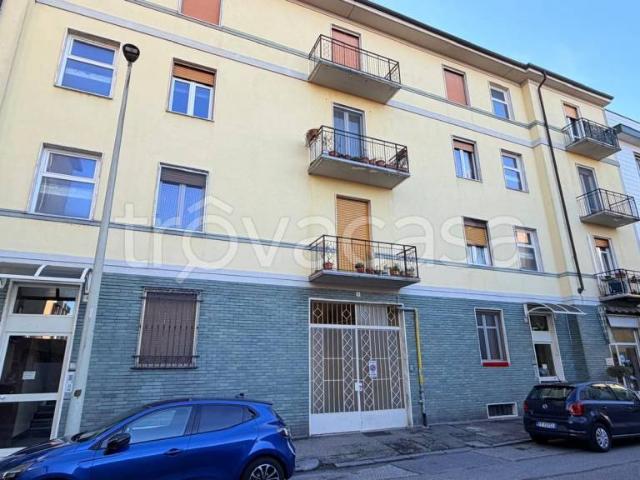 Vendesi bilocale a Vercelli via Pastrengo
