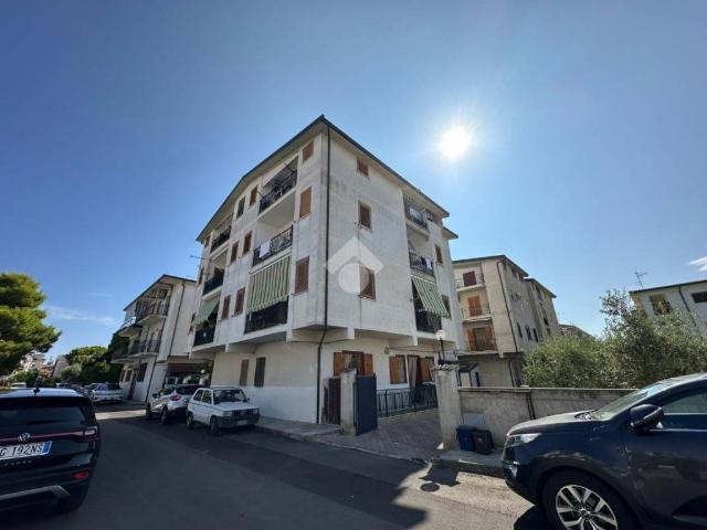 Vendesi bilocale a Villapiana Lido, Villapiana