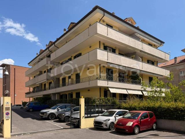 Vendesi bilocale ad Albenga via Leonardo da Vinci