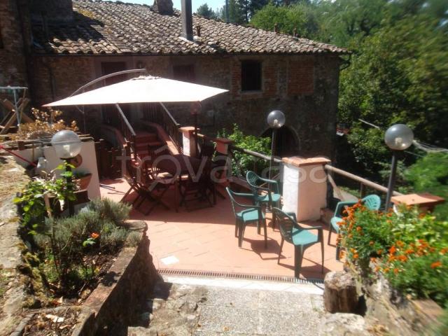 Vendesi casa indipendente a Coreglia Antelminelli, Vitiana