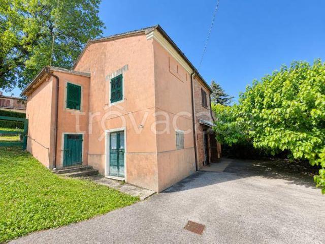 Vendesi casa indipendente a Corinaldo