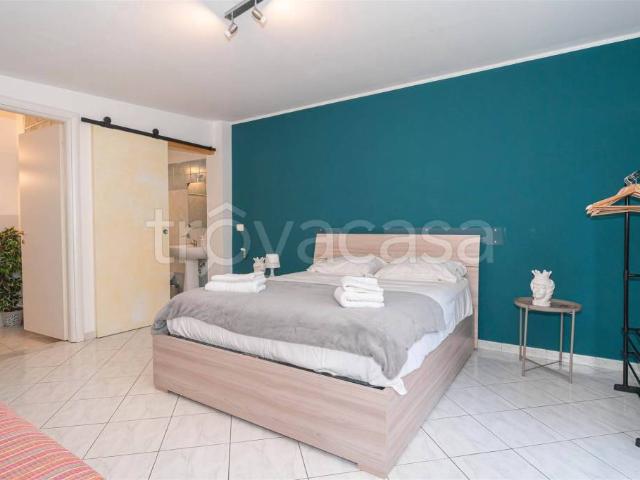 Vendesi casa indipendente a Catania via San Damiano, 62, Centro Storico