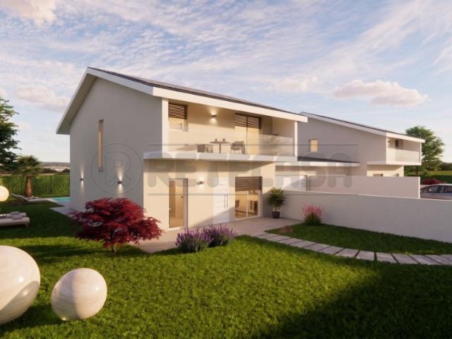 Vendesi casa indipendente a Caldogno