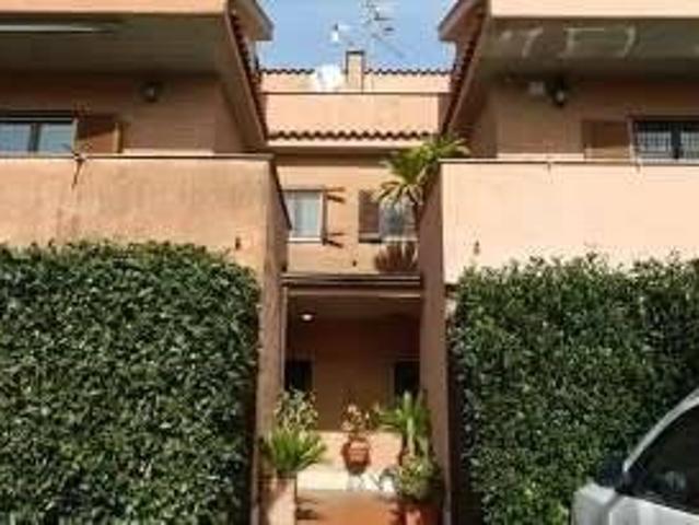 Vendesi casa indipendente a Campagnano di Roma via Torquato Tasso