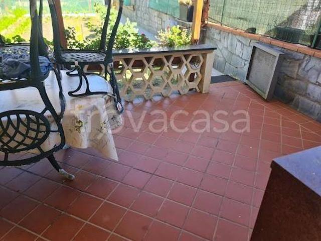 Vendesi casa indipendente a Carrara, Marina Di Carrara