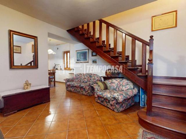 Vendesi casa indipendente a Castelfidardo