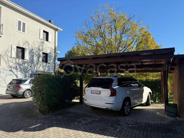 Vendesi casa indipendente a Castellarano