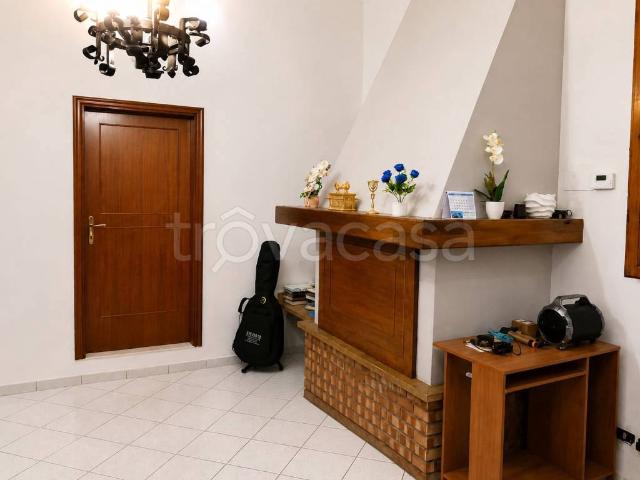Vendesi casa indipendente a Cerreto Guidi