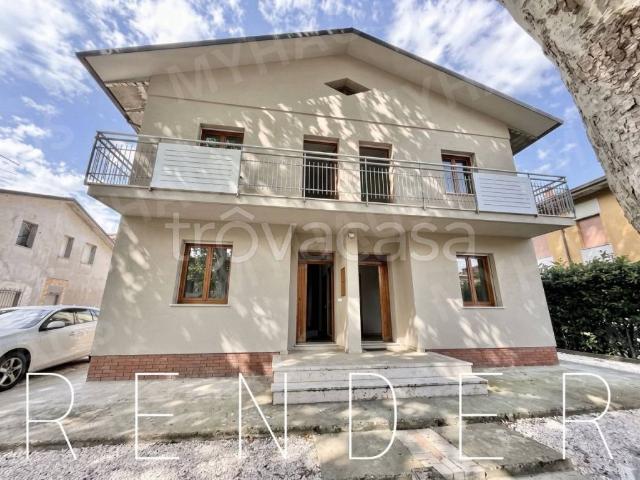 Vendesi casa indipendente a Cesenatico via Talete, 21