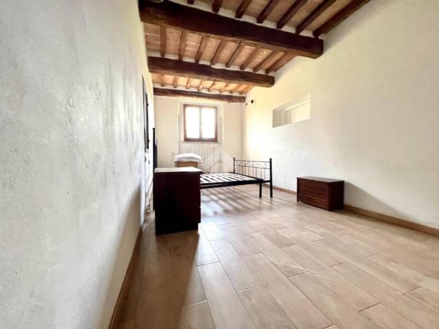 Vendesi casa indipendente a Città di Castello