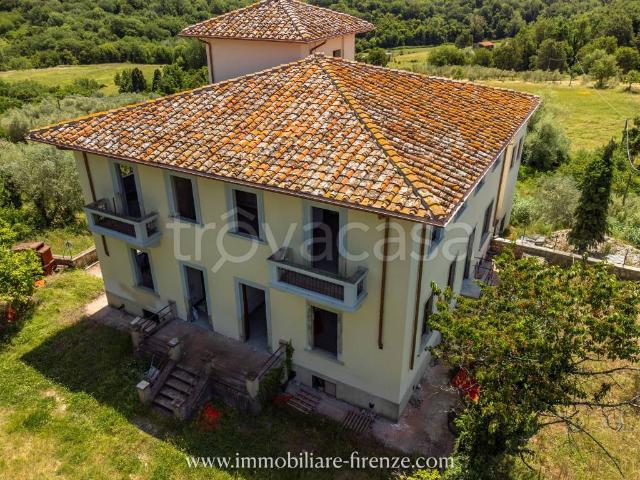 Vendesi casa indipendente a Bagno a Ripoli via Roma, 637