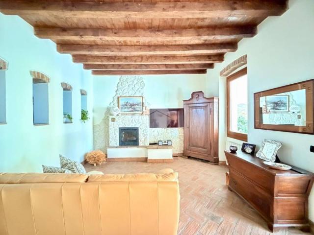 Vendesi casa indipendente a Barbariga via Roma, 1