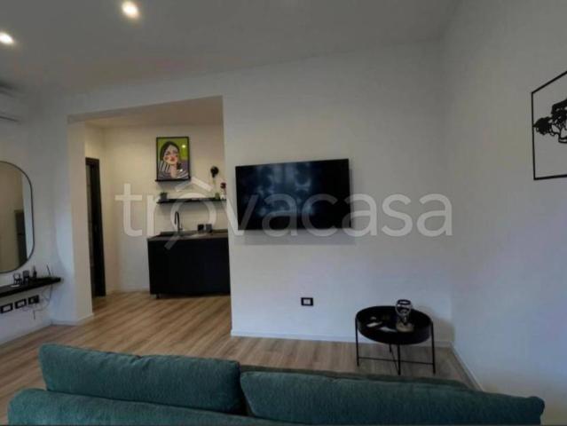 Vendesi casa indipendente a Belpasso