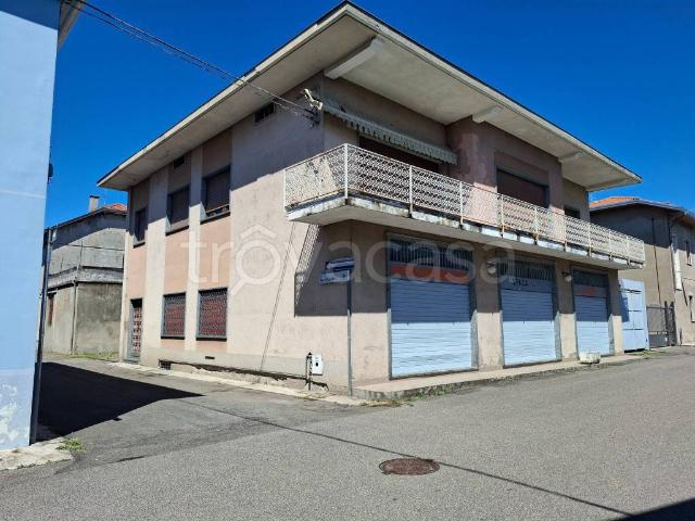Vendesi casa indipendente a Bienate, Magnago