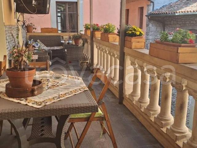 Vendesi casa indipendente a Gallicano