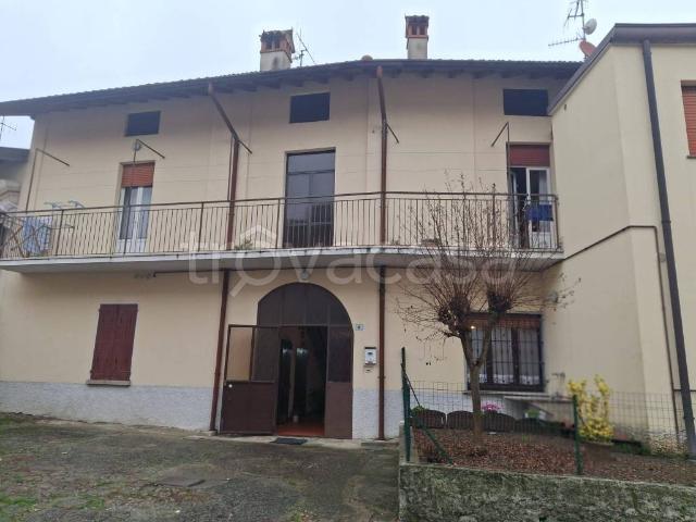 Vendesi casa indipendente a Garbagnate Monastero via Sant'Isidoro, 4, Brongio