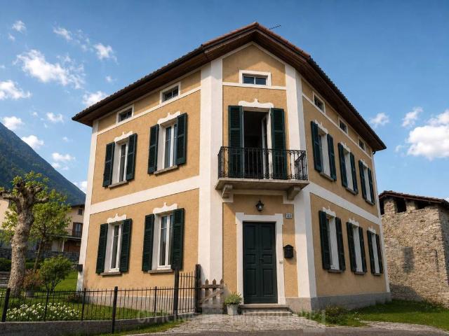 Vendesi casa indipendente a Grandola ed Uniti via Cascine, 1