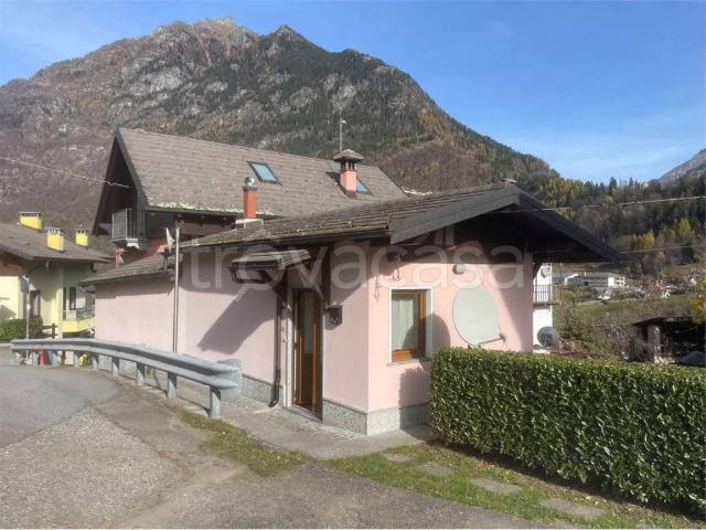 Vendesi casa indipendente a Devero, Baceno