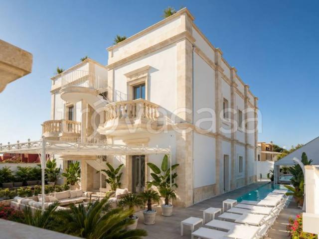 Vendesi casa indipendente a Diso, Marittima