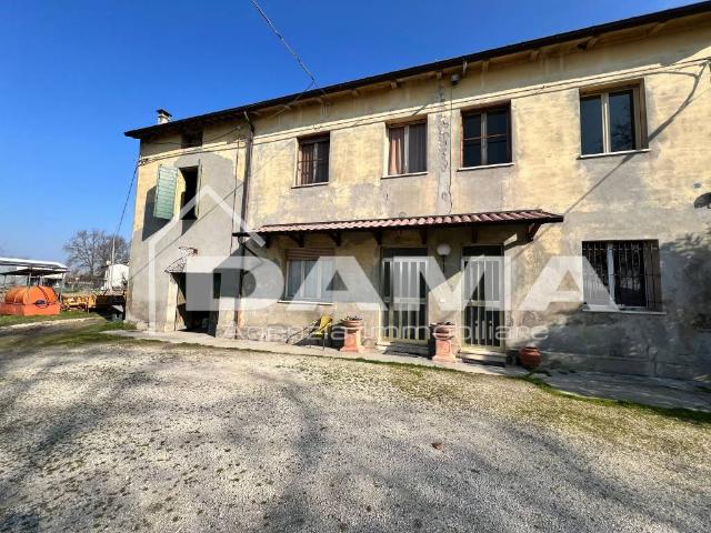 Vendesi casa indipendente a Forlì, Ospedaletto