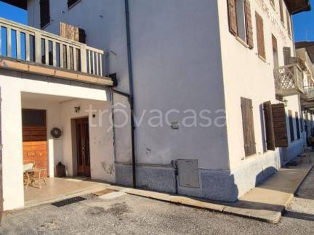 Vendesi casa indipendente a Feltre via Mario Luciani, 4