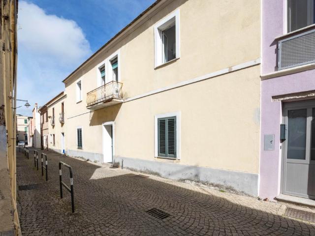 Vendesi casa indipendente a Olbia via delle Terme