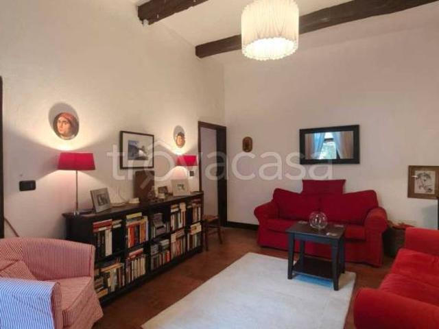 Vendesi casa indipendente a Licciana Nardi via Rondo', Tavernelle