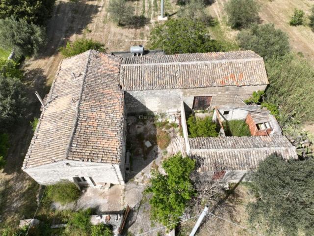 Vendesi casa indipendente a Modica