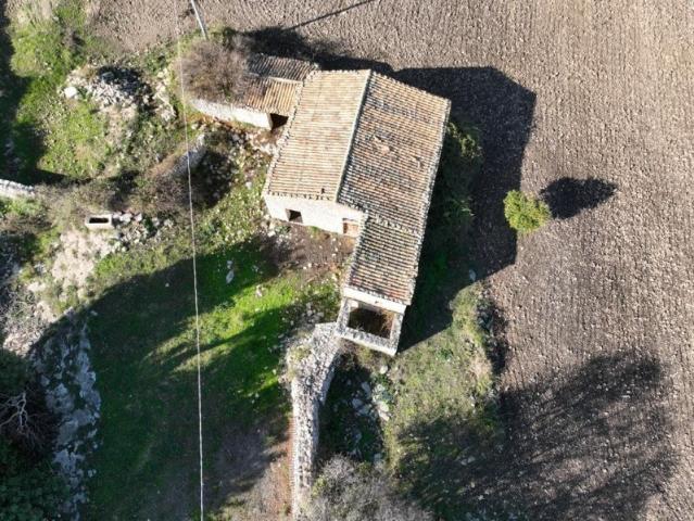 Vendesi casa indipendente a Modica
