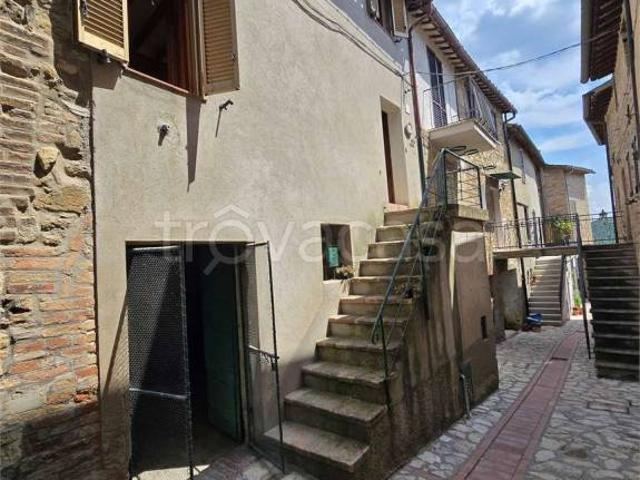 Vendesi casa indipendente a Marsciano, Compignano
