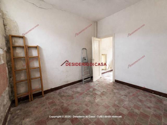 Vendesi casa indipendente a Milazzo via 20 Settembre, 156