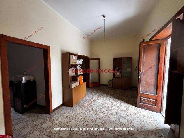 Vendesi casa indipendente a Milazzo viale Antonio Gramsci, 17