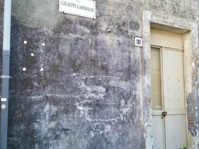 Vendesi casa indipendente a Misterbianco