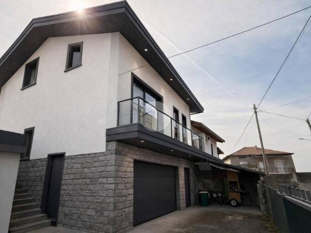 Vendesi casa indipendente a Niardo vicolo Orioli