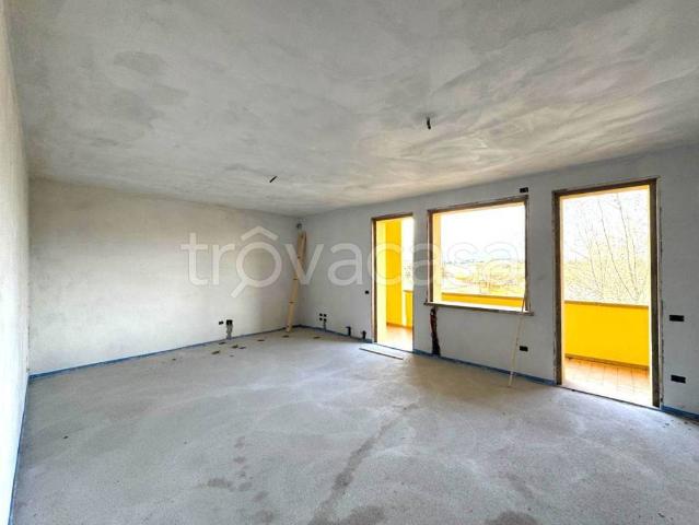 Vendesi casa indipendente a San Pietro in Palazzi, Cecina