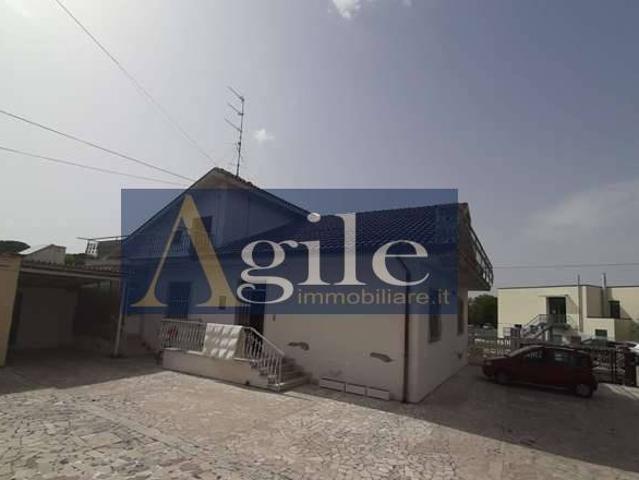Vendesi casa indipendente a Sant'Egidio alla Vibrata via catullo