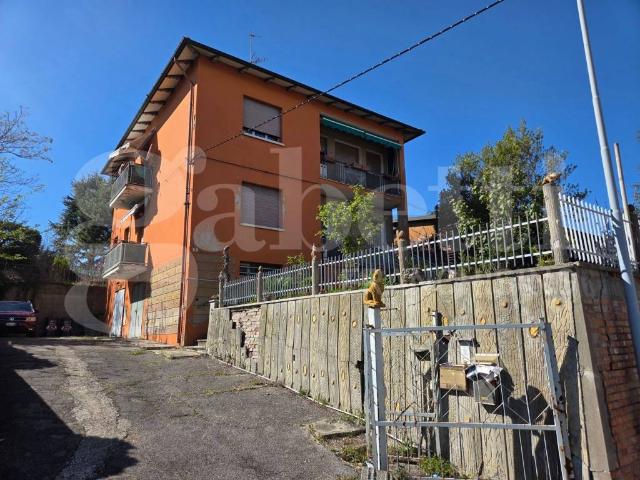 Vendesi casa indipendente a Sasso Marconi, Borgonuovo