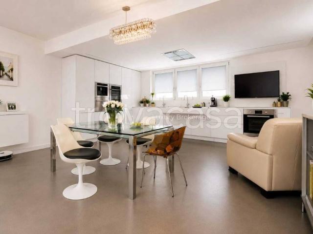 Vendesi casa indipendente a Sulmona