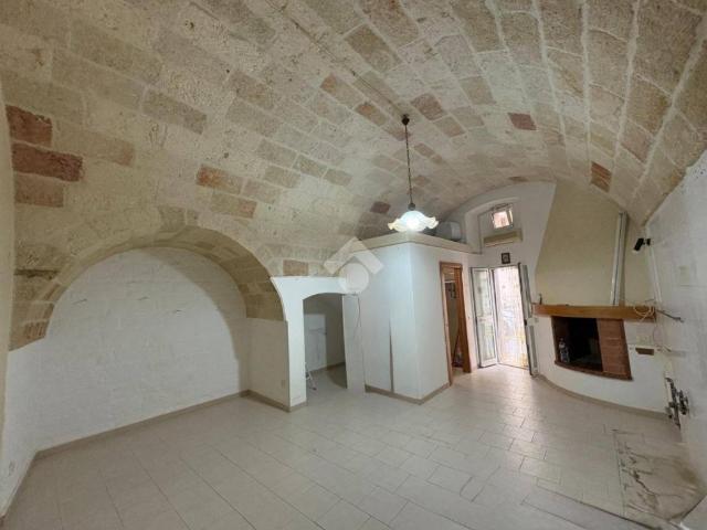 Vendesi casa indipendente a Polignano a Mare via Fattoi, 39