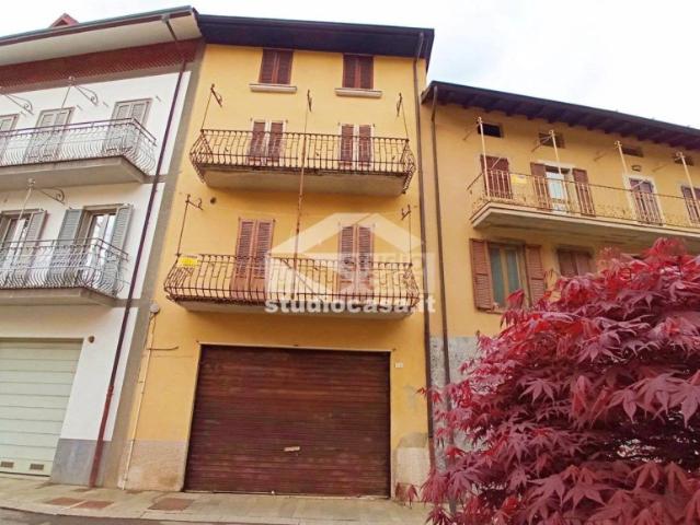 Vendesi casa indipendente a Ponte Nossa