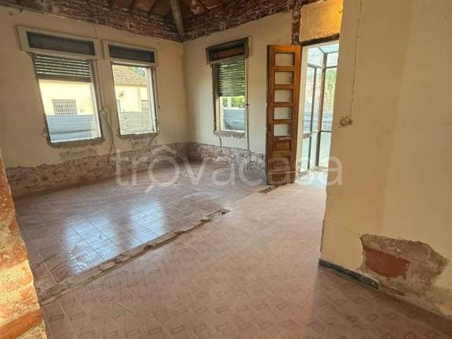 Vendesi casa indipendente a Padova, Porta Trento