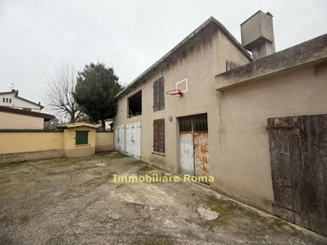 Vendesi casa indipendente a Pesaro, Santa Maria Dell'arzilla