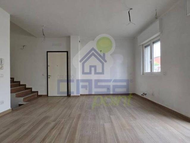 Vendesi casa indipendente a Pizzighettone via Bignami, 3, Roggione